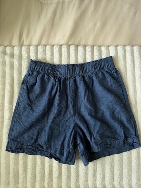Dunnes High-Waist Women’s 55% Linen 45% Cotton Shorts in Navy
